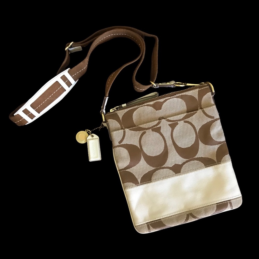 COACH Hamptons Crossbody bag